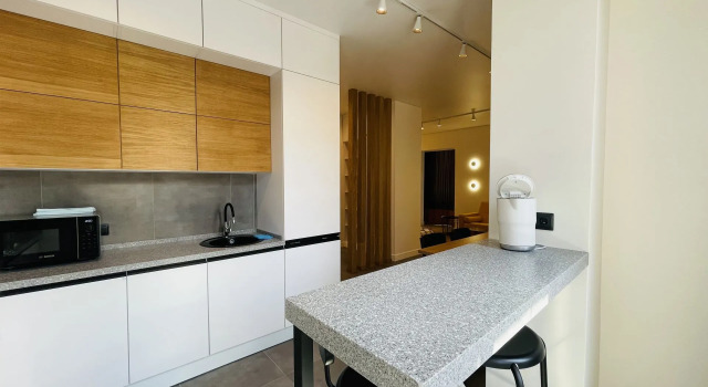 Апартаменты Comfort c 1 комнатой с красивым видом из окна Апартаменты Apartburo Студио в бельэтаже у моря