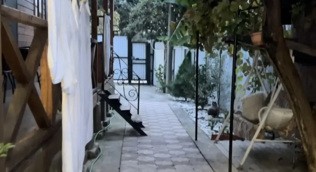 Ekokhaus Chegem Guest House, Book Guesthouse Sukhum Abkhazia