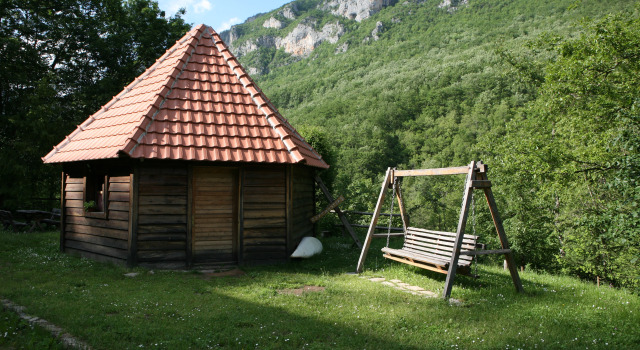 Бунгало Superior Гостевой Дом GRAB ethno village and camp