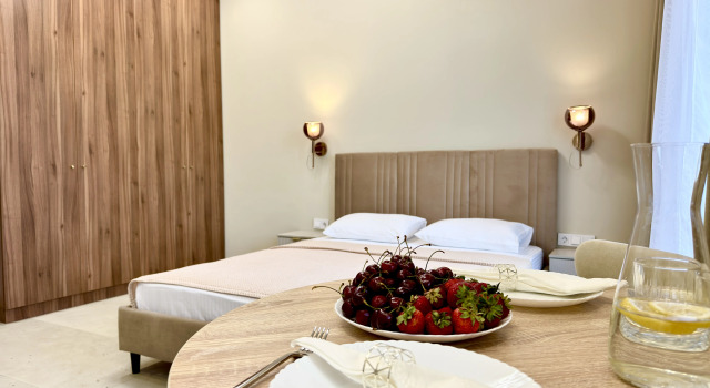 Двухместные апартаменты Comfort с балконом и с видом на горы Апартаменты Okolo Morya 237 Комфорт с видом на горы и балконом