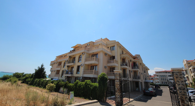 Апартаменты Menada Royal Bay