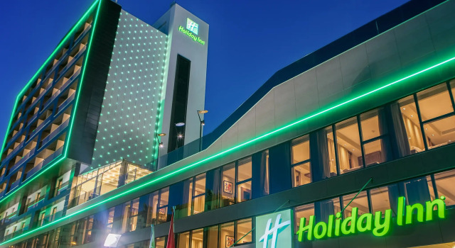 Отель Holiday Inn Antalya Lara
