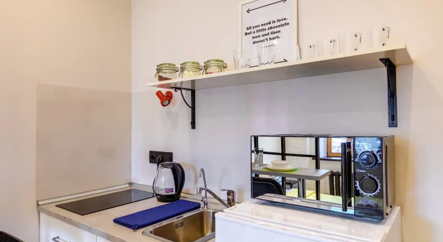 Stylish Studio on Arbat Axis.Moscow Arbat Flat, Book Apartment Hotels in Arbat with Breakfast, Breakfasts
