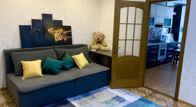 V Gostyakh U Kota Sevy Apartments, Rezervovat Apartmán Sevastopol 