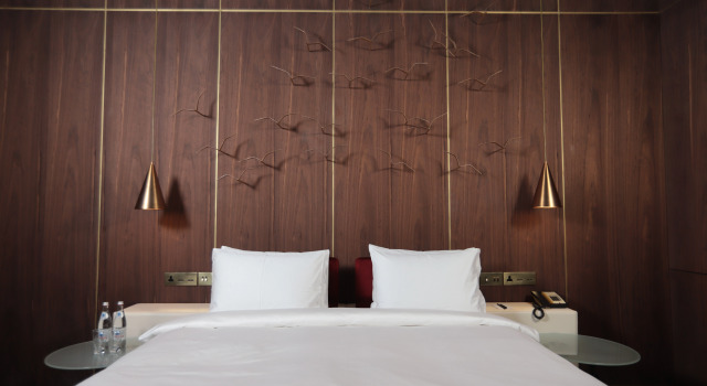 Двухместный полулюкс с видом на реку The Veil Hotel