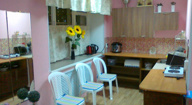 S Druzyami Hostel, Book Hostel Zapolyarny 