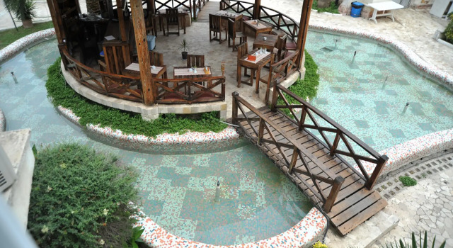 Malek Hotel, 预订 酒店 Chalus 伊朗