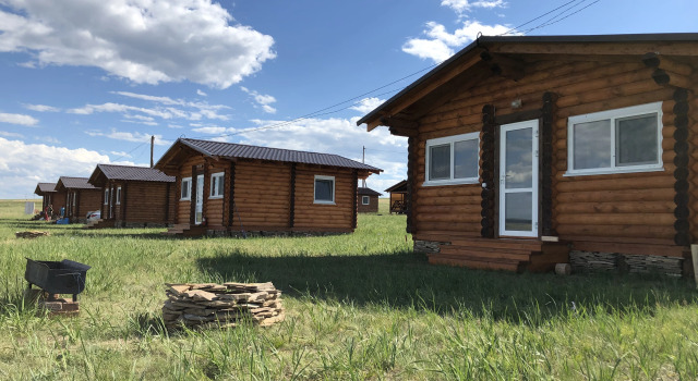 Baza Otdyiha Zolotyie Peski Guest house, Rezervovat Rekreační středisko Hotely v Shirinsky Rayon s parkováním, Parkování