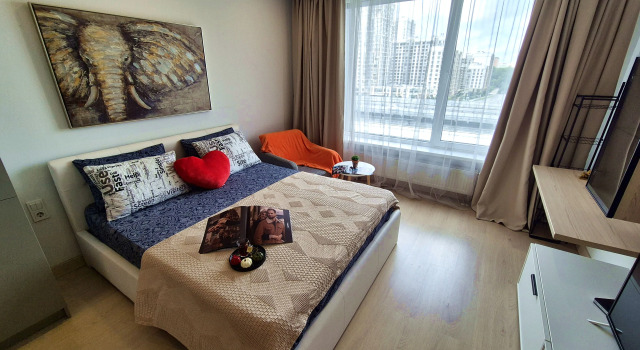 Lyuks u VDNH metro Botanicheskiy Sad Flat, Book Apartment Moscow Russia