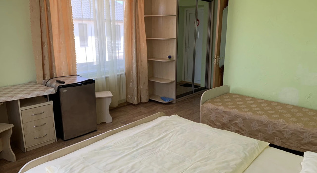 Gostevoy Dom More, Rezervovat Hotel Sevastopol 