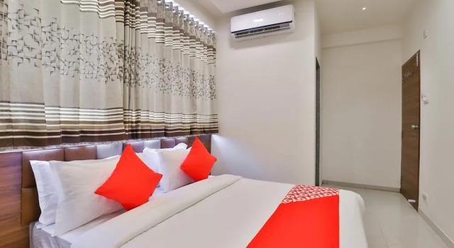 Hotel Sungold, Boek Hotel Sabarmati 