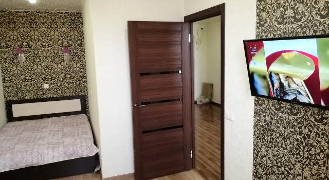 Na Moskovskoj Apartments 1, Book Apartment Hotels in Kirov Region with Parking, Parking