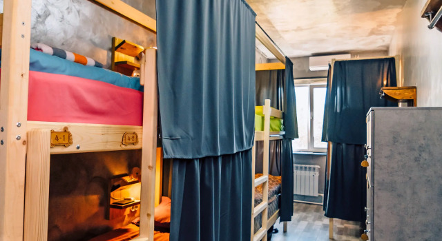 Кровать в общем номере Хостел LOFT