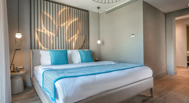 Двухместный номер Deluxe с балконом и с видом на сад Perge Hotels
