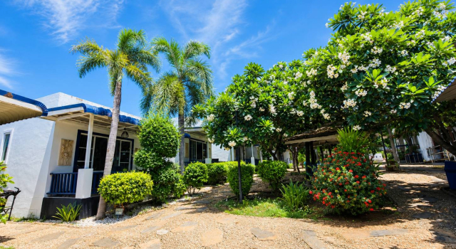 Отель The Light House Resort - Kohlarn