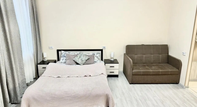 Studiya V romanticheskom Stile v Tcentre u 2 Vokzalov Flat, Prenota Appartamento Hotel a Leninsky district con parcheggio, Parcheggio
