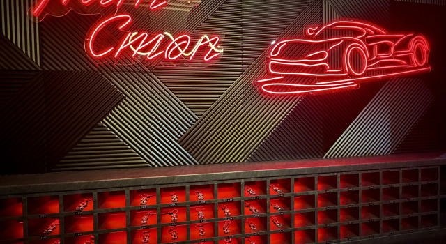 Pit-Stop, Prenota Hotel Hotel a Central Russia con parcheggio, Parcheggio