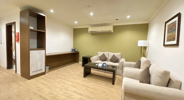 Полулюкс Al Diyafa Serviced Apartments