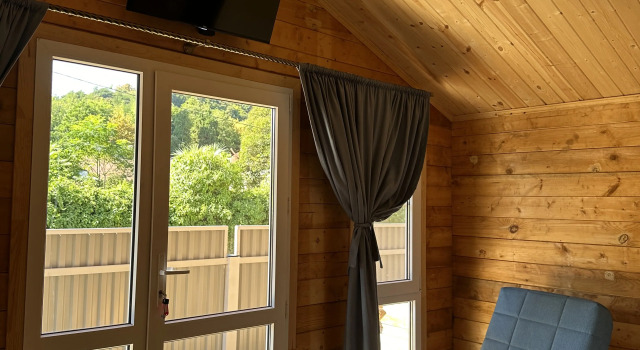 Domiki V Sinope Guest house, Book Guesthouse Sukhum Abkhazia