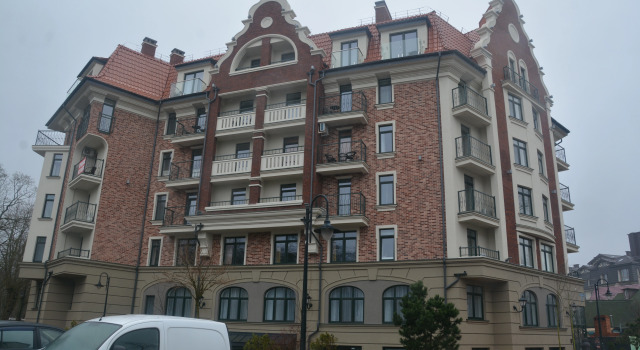 Апартаменты Гостевая Квартира в Зеленоградске, Забронировать Апартаменты/квартира Отели Зеленоградска с парковкой, рядом с Мемориал воинам, Парковка