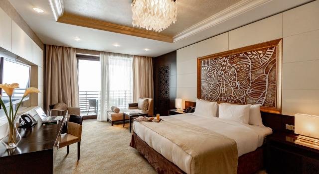 Двухместный номер Deluxe с балконом и with Plaza view Shahdag Hotel & Spa