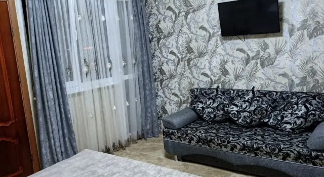 Номер Deluxe с балконом и с видом на море Меблированные комнаты Жасмин
