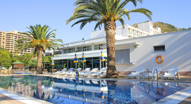 Отель Montenegro Beach Resort