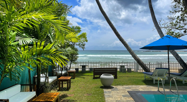 Smeralda Beach Hotel, Reservar Hotel Dikwella Matara District