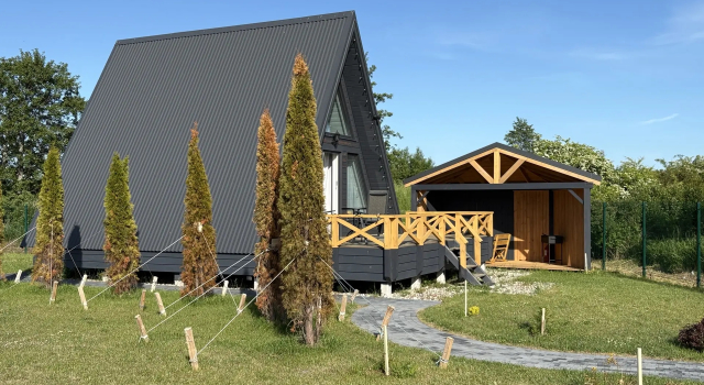 Tihaya Dolina Dom1 Private House, Book Feriehus Villaer i Yantarny, Villa
