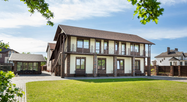 Apart39 V Yantarnom Apartments, Book Lejlighed Hoteller i Yantarny med parkering, Parkering