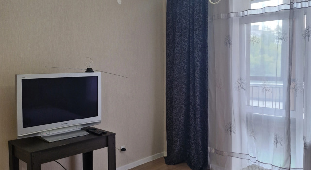 Uyutnaya studiya u parka Flat, Rezerwuj Apartament Perm Perm Krai
