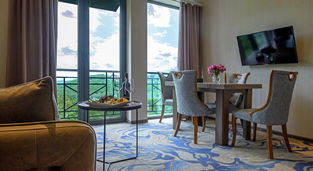 Семейный люкс Deluxe с видом на горы Aurora Resort Tsaghkadzor, By One