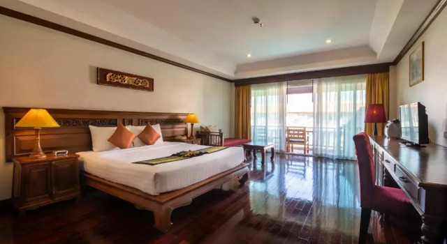 Двухместный номер Deluxe с балконом и с видом на город Avalon Beach Resort Pattaya