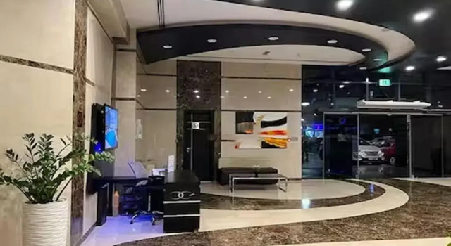 Трёхместная студия Апартаменты Cosmos Living Sleek and Stylish GCV2