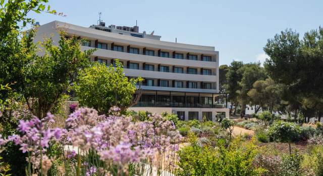 Отель SERAWA Moraira