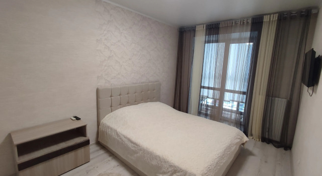 Kombinatskaya 54 Flat, Prenota Appartamento Hotel a Tyumen Region con parcheggio, Parcheggio