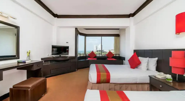Двухместный номер Superior с видом на город Mountain Beach Resort & Convention Center