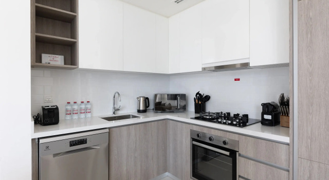 Апартаменты Апартаменты 2BR in LIV Marina Balcony with Partial Sea View