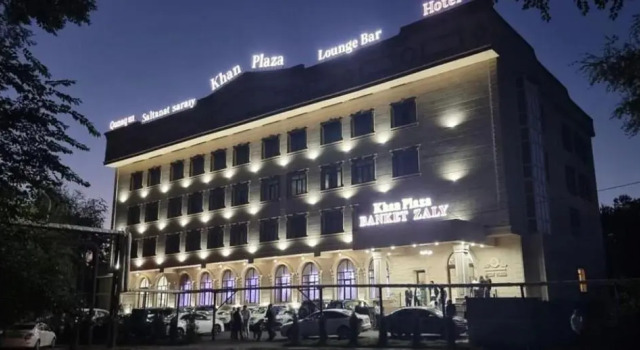 Отель Khan Plaza
