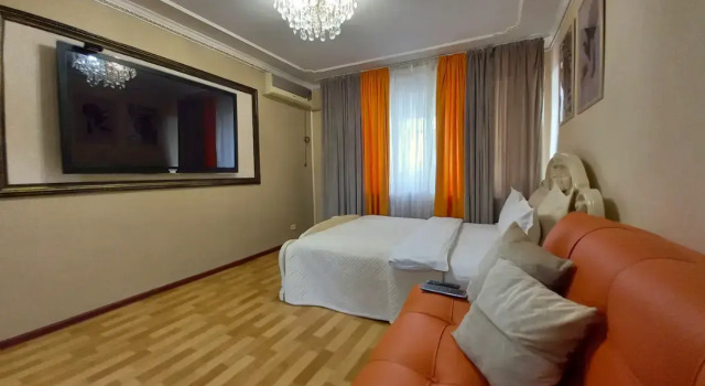 Industriya Gostepriimstva Flat, Buchen Sie Ferienwohnung Apartments in Aktobe Region, Ferienwohnung