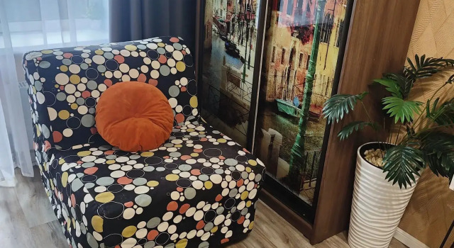 Uyutnaya Yevrodvushka Okolo Muzeya Chaykovskogo Flat, Buchen Sie Ferienwohnung Hotels in Oblast Moskau mit Parkplatz, Parkplätze