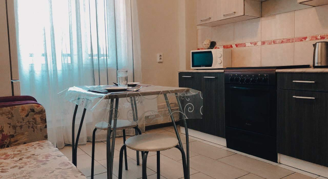 Prostornaya U Vokzala Flat, Prenota Appartamento Dmitrov 