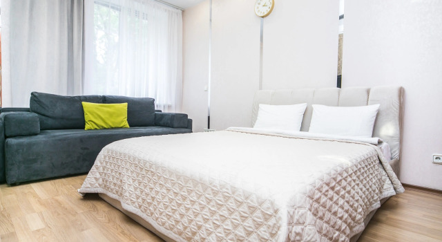 Апартаменты ЖД Вокзал Кирова 1