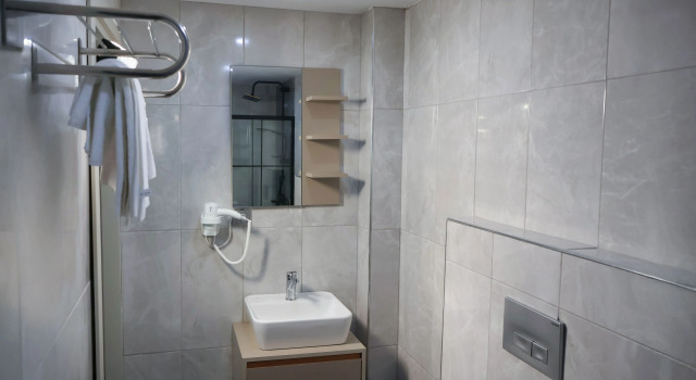 Люкс Deluxe Lara Street Hotel