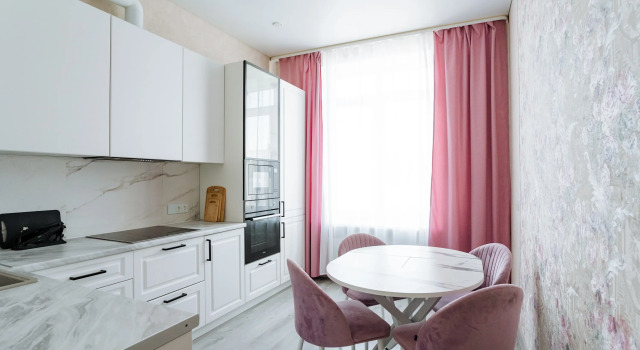 Prostornye Dobry Dom on Murzina ryadom Mega, Aeroport i trassa M5 Apartments, Rezervovat Apartmán Hotely v Bashkortostan s parkováním, Parkování