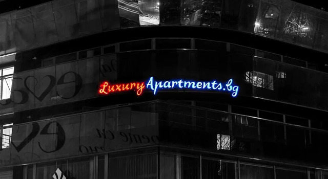 Luxury Apartments Burgas, Забронировать Апартаменты/квартира Бургас Burgas Coast, рядом с Футбольный стадион Лазур