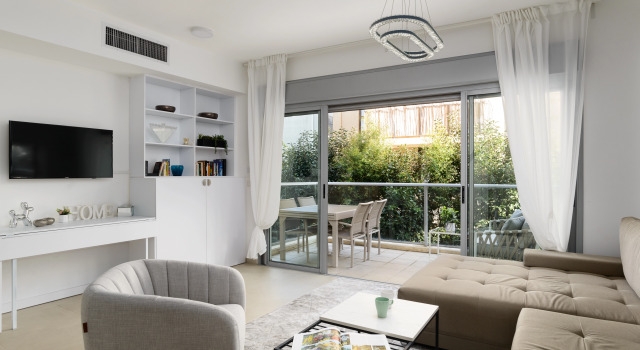 Апартаменты Quiet Hideaway & Terrace near Beach by FeelHome