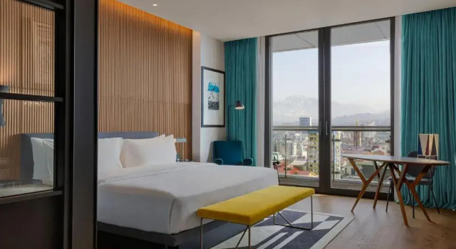 Двухместный номер Deluxe с балконом и с видом на город Отель Le Meridien Batumi