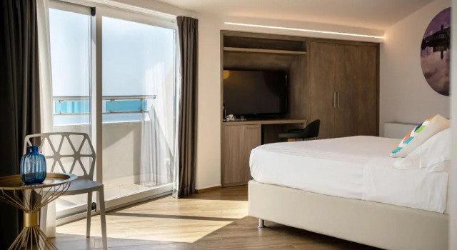 Номер Deluxe с балконом и с видом на море Grand Hotel Faraglioni
