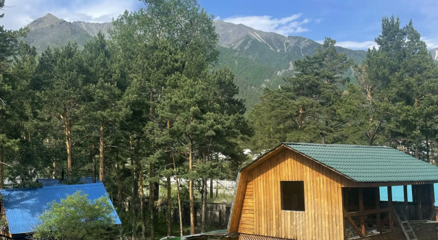 Gostevoy Dom Guesthouse On Veresova 17, Prenota Hotel Hotel a Buryatia con parcheggio, Parcheggio